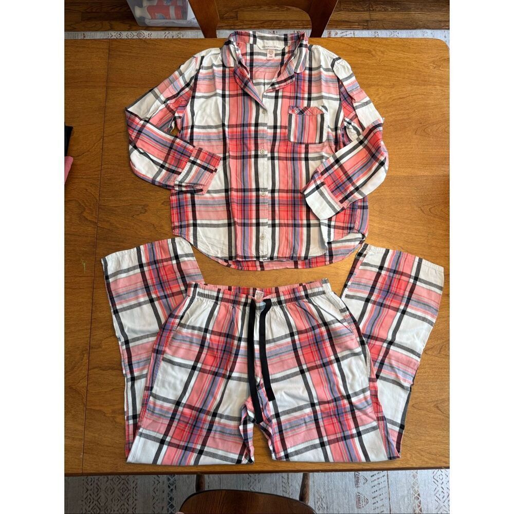 Victoria's Secret Women's Plaid Long Sleeve Flannel Pajama Set Multicolor Small